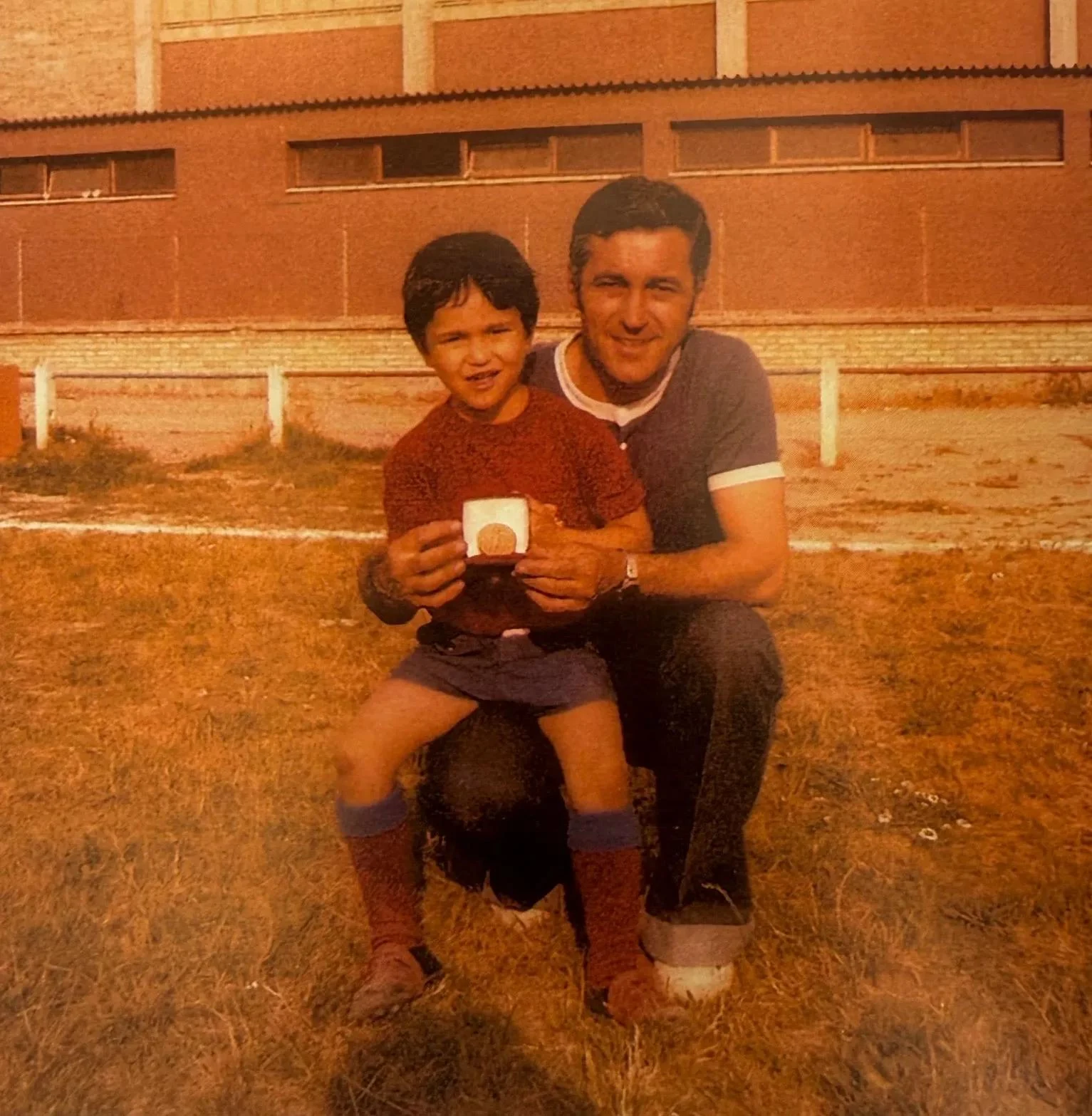 英格兰队三比二险胜塞内加尔队晋级八强创下进球纪录
